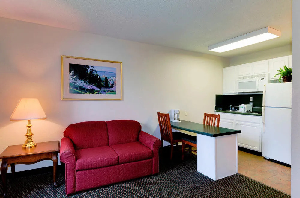 InTown Suites Extended Stay Fort Myers FL