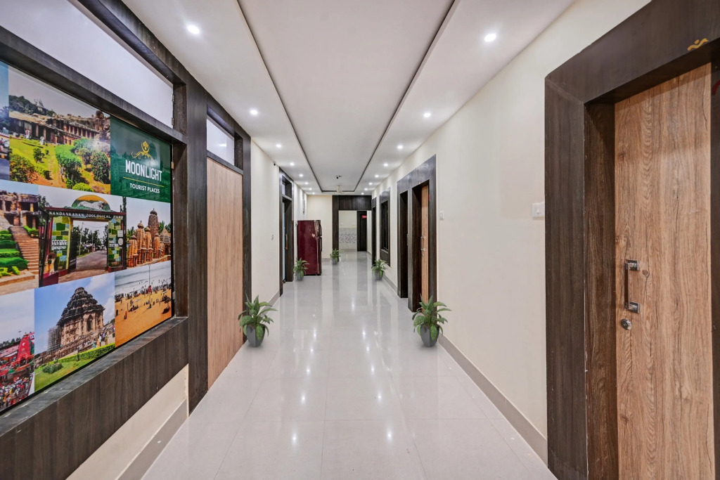 Capital O 90988 Moonlight Guest House