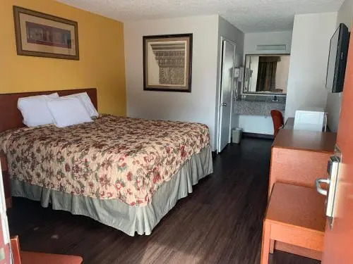 Economy Inn