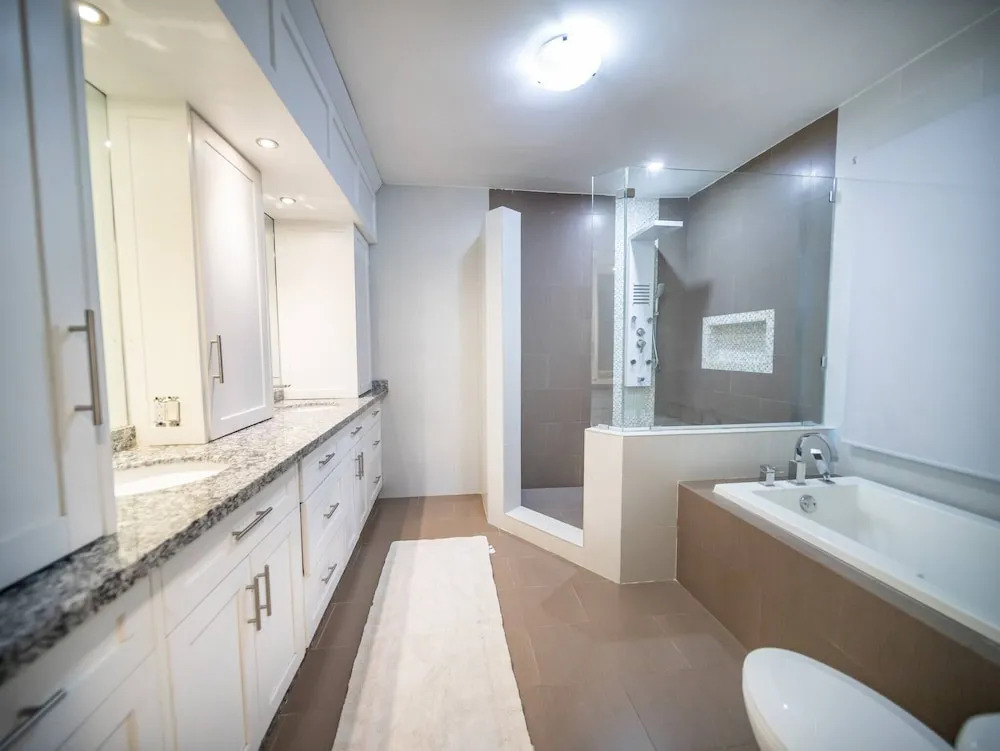 4br Penthouse With Rooftop Pool In Sosua Strip!