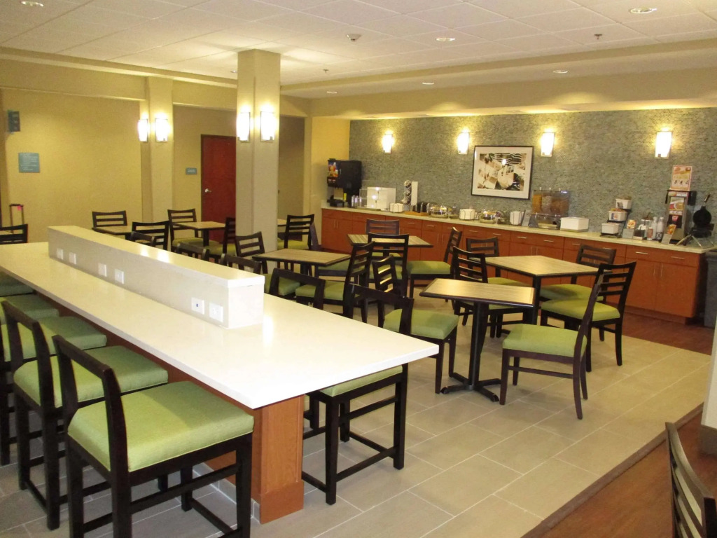 Best Western Plus Tuscumbia/Muscle Shoals Hotel & Suites
