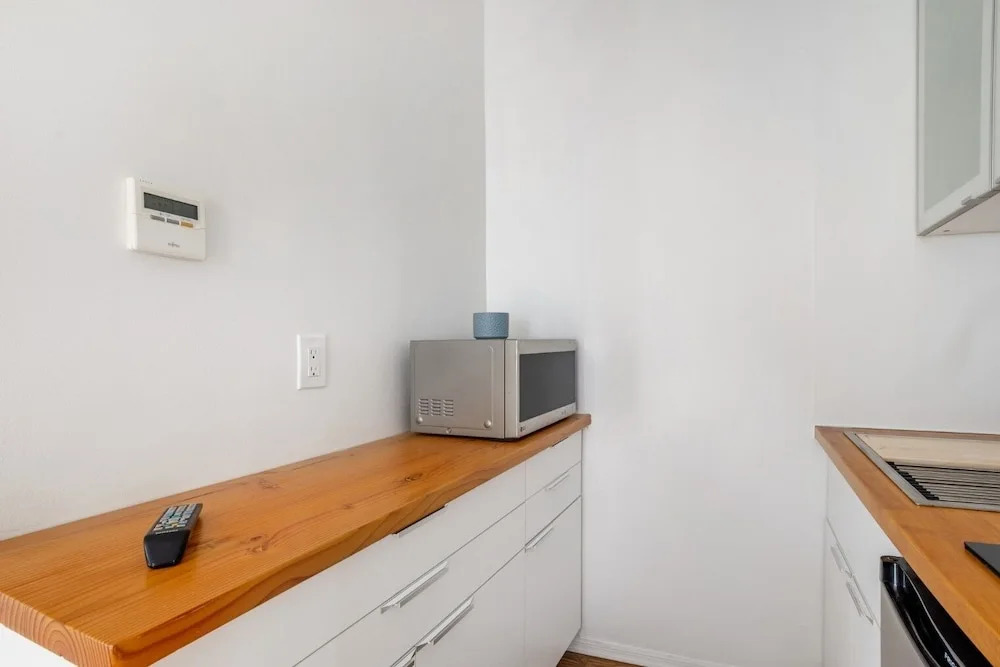 Close To Nyc! Relaxing Quiet Studio In Woodside 1 Bedroom Home by RedAwning