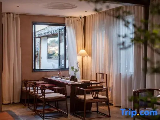 Shan Yulan Viewing Homestay Lijiang Ancient Town Resort