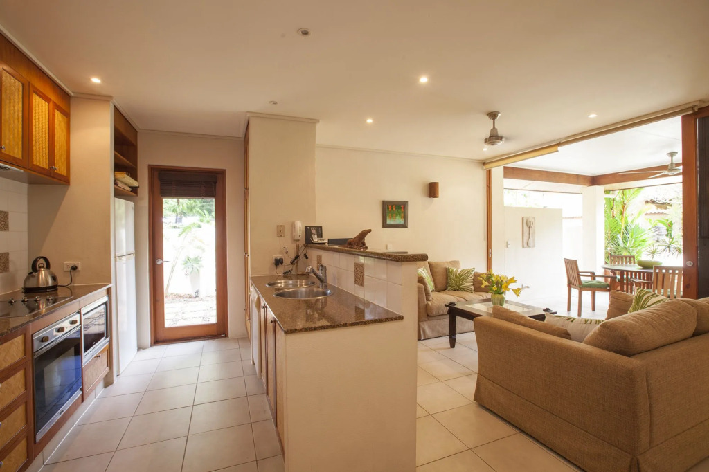Seascape Holidays Villa 8 Surya