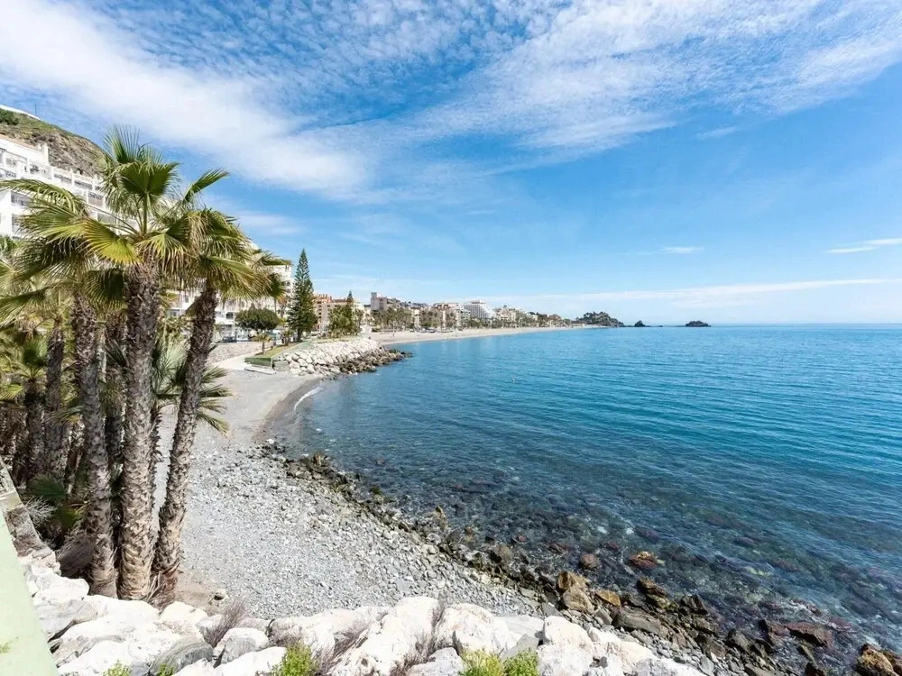 Faros Sun Beach & More in Almunecar
