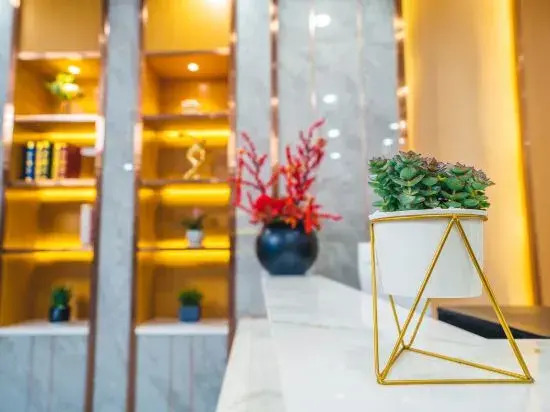 HUAZHU-StarwayHotel (Shangrao Central Plaza Pedestrian Street store)