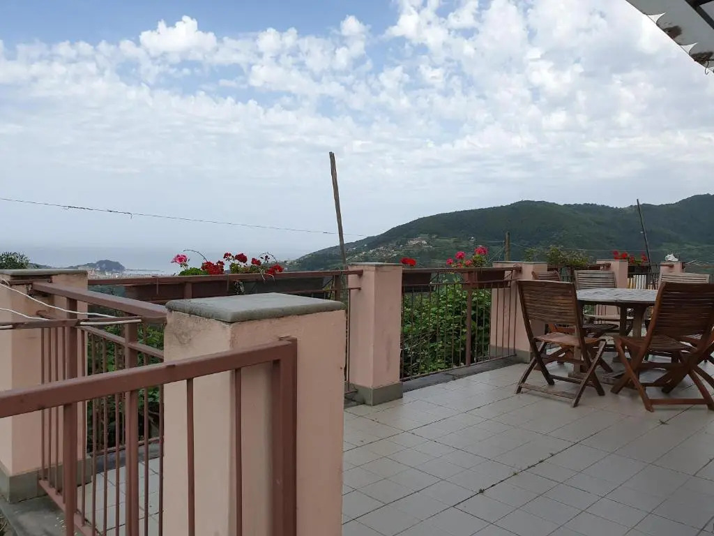 SESTRI Villa Vignolo with POOL