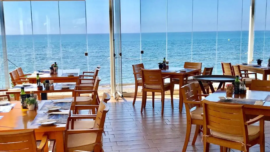 MI CAPRICHO B17 Beachfront Apartment
