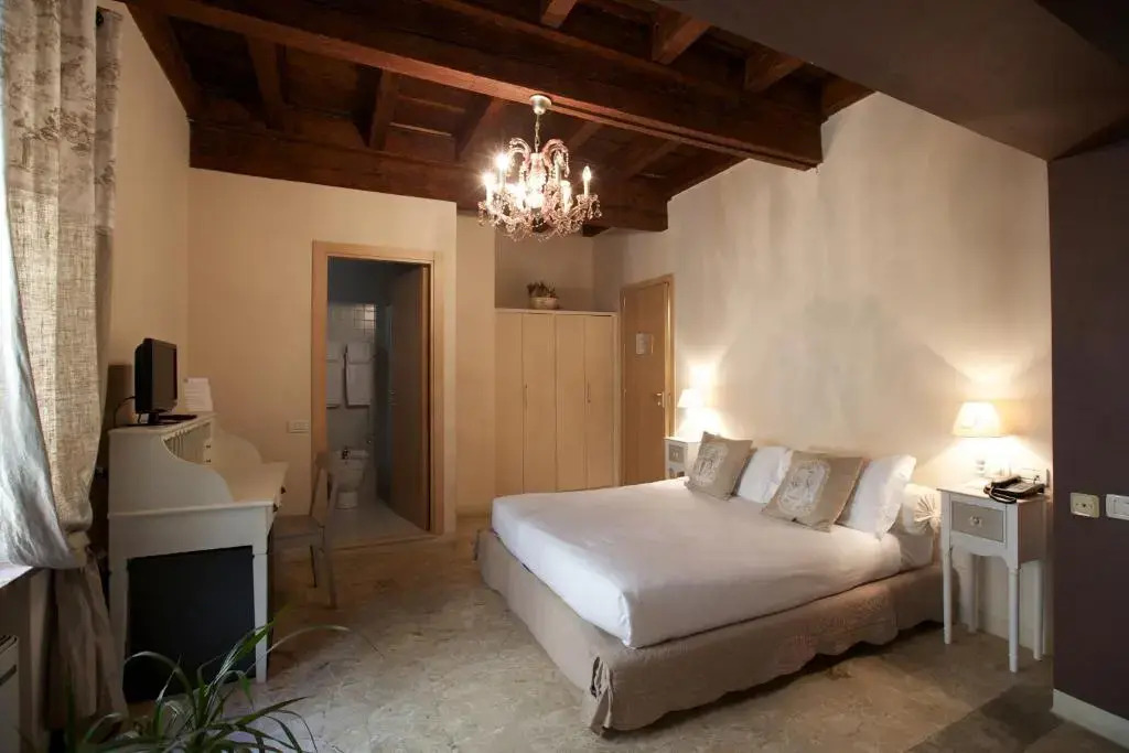 Hotel Broletto Mantova - Centro Storico