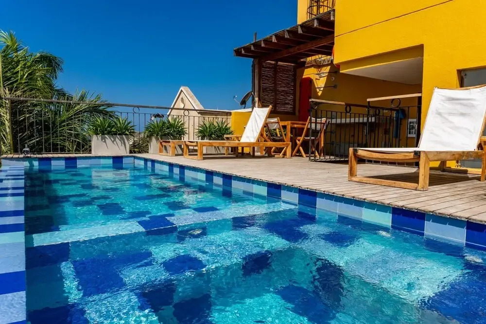 Spacious Loft @ Parque de Los Novios w/ wifi steps from the beac