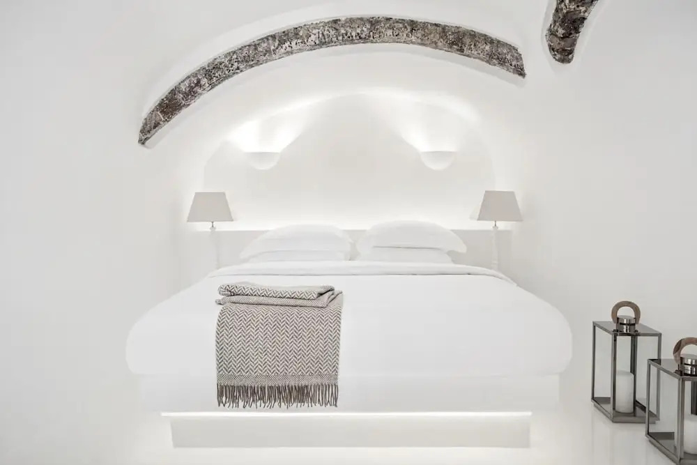 Immaculate 5-bed With Pool - Villa Eros Sea