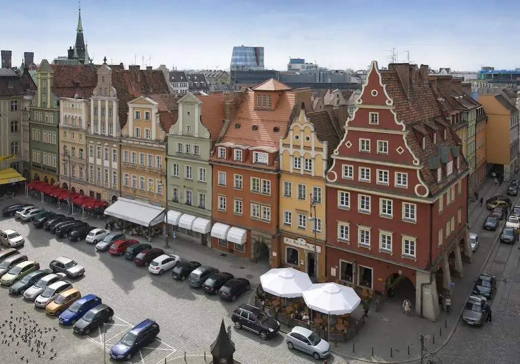 LeoApart Solny Square ApartHotel