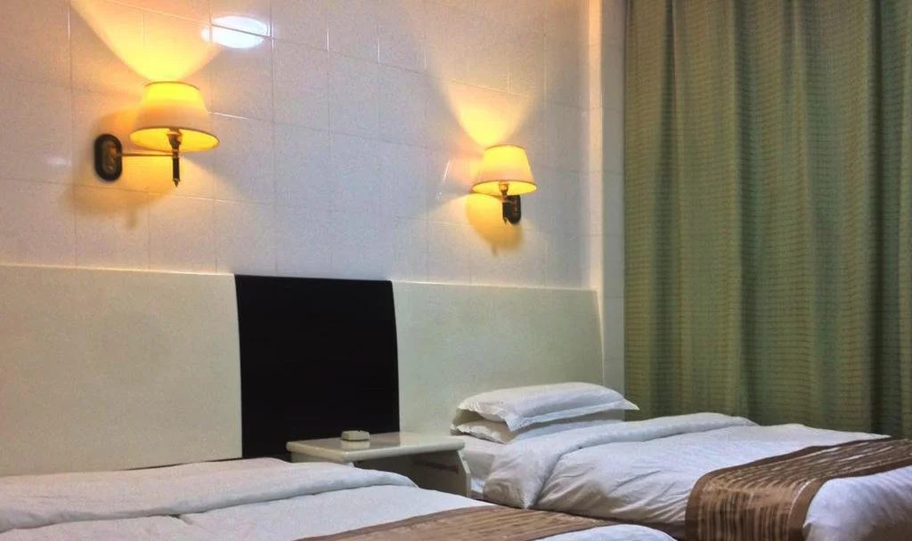 Hua Xing Hotel