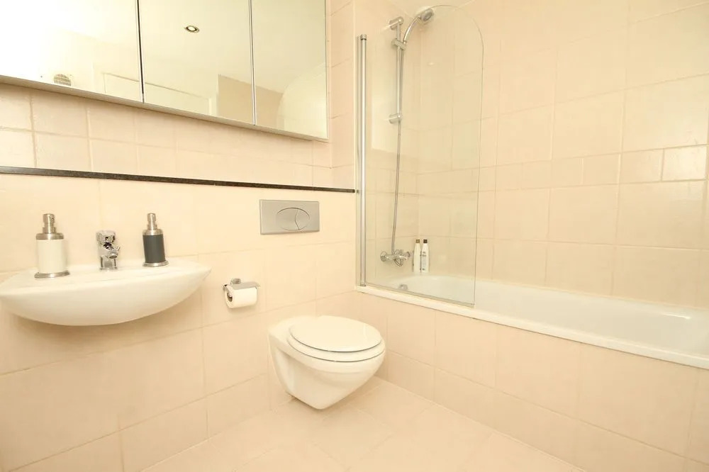 Gallery Quay 3 Bedroom Apartment