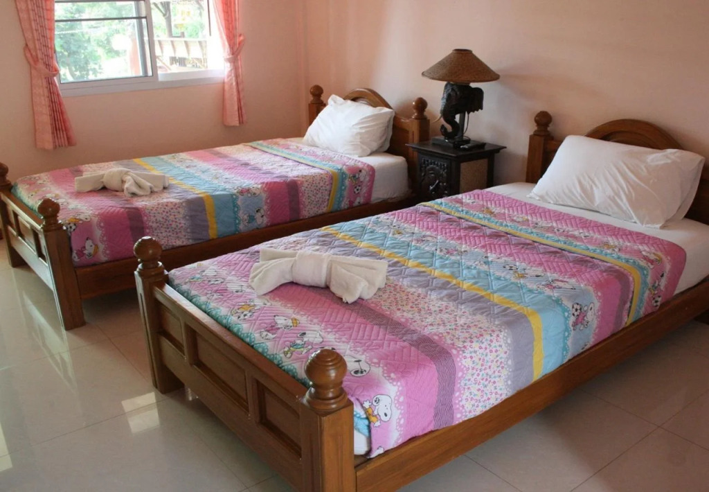 7 Garden Hotel