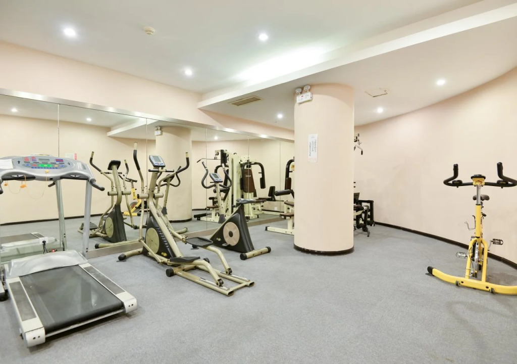 Yashidu Suites Hotel