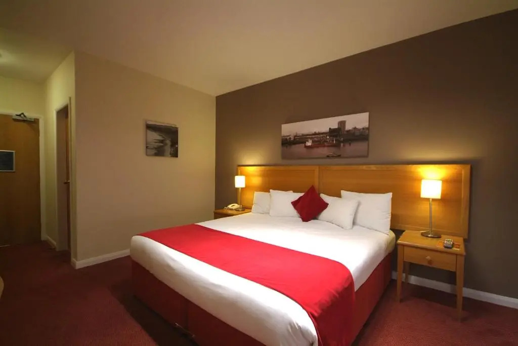 Kingstown Hotel by Greene King Inns
