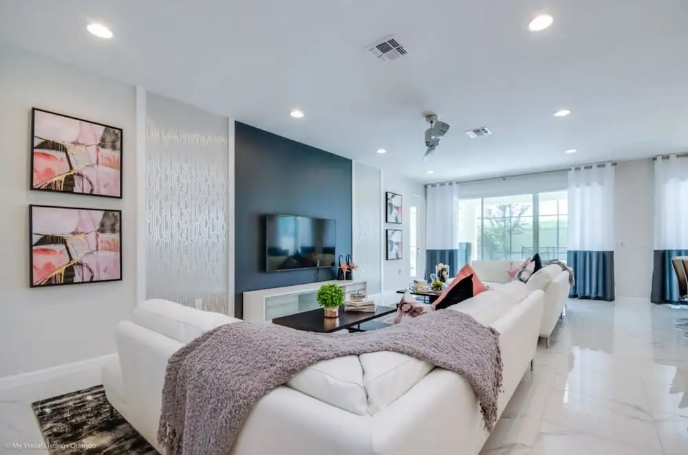 Magnificent Single Home with Private Pool SO2601