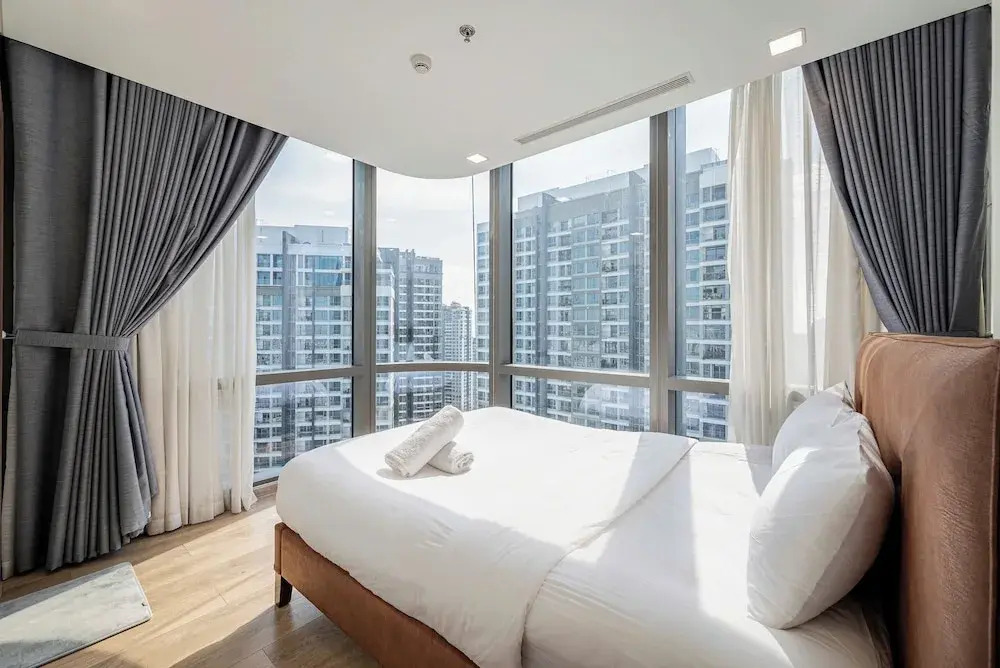 The Emerald Suites at Landmark 81