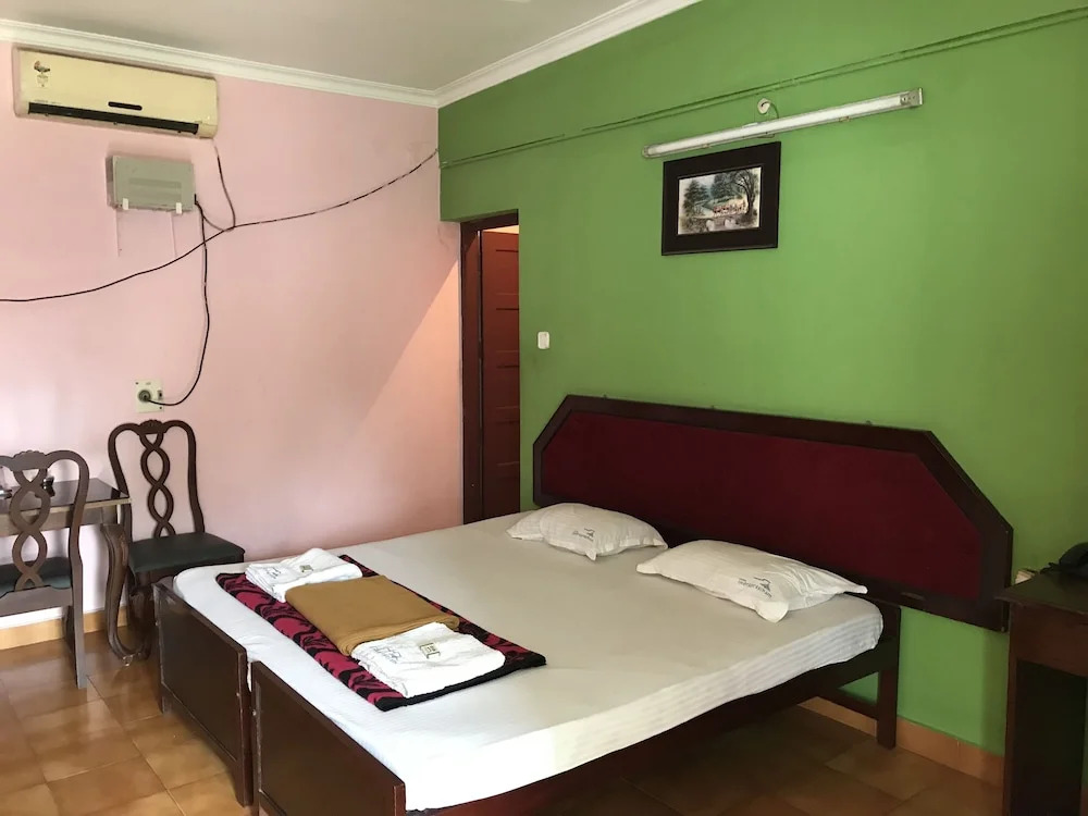 Indraprastham Tourist Home by OYO Rooms