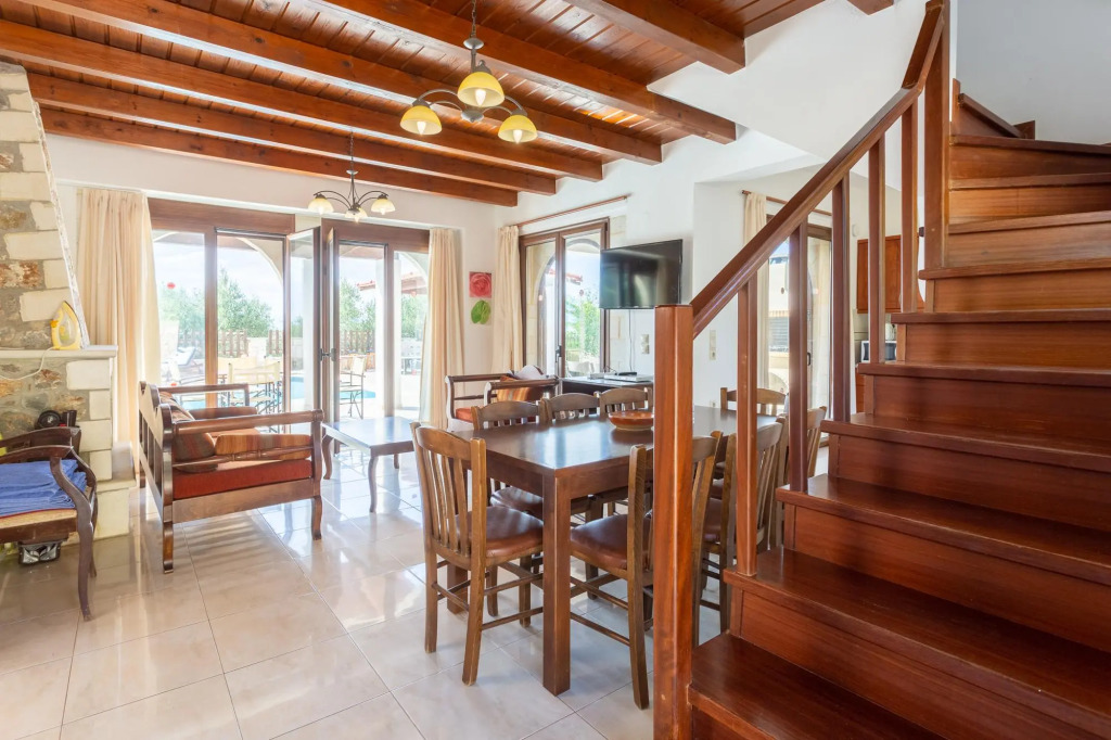 Villa Eva Large Private Pool AC WiFi