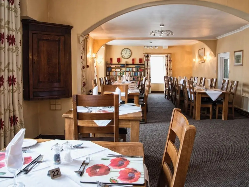 Half Moon Inn
