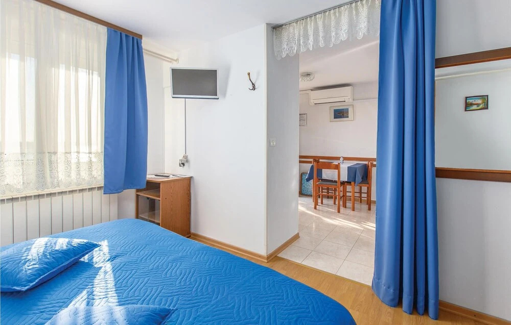 Awesome Home in Piran With Wifi and 1 Bedrooms