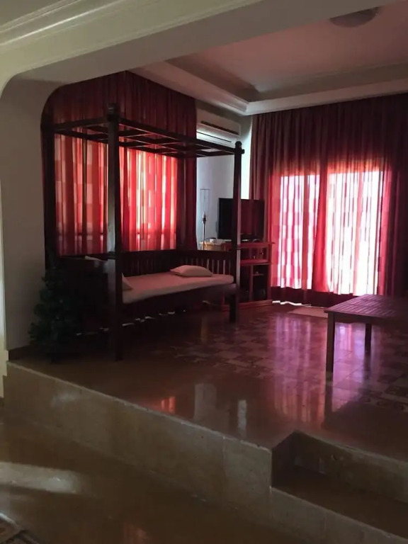 Leone Residence