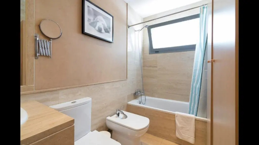 Apartamento Playa y Piscina 1-4 Personas
