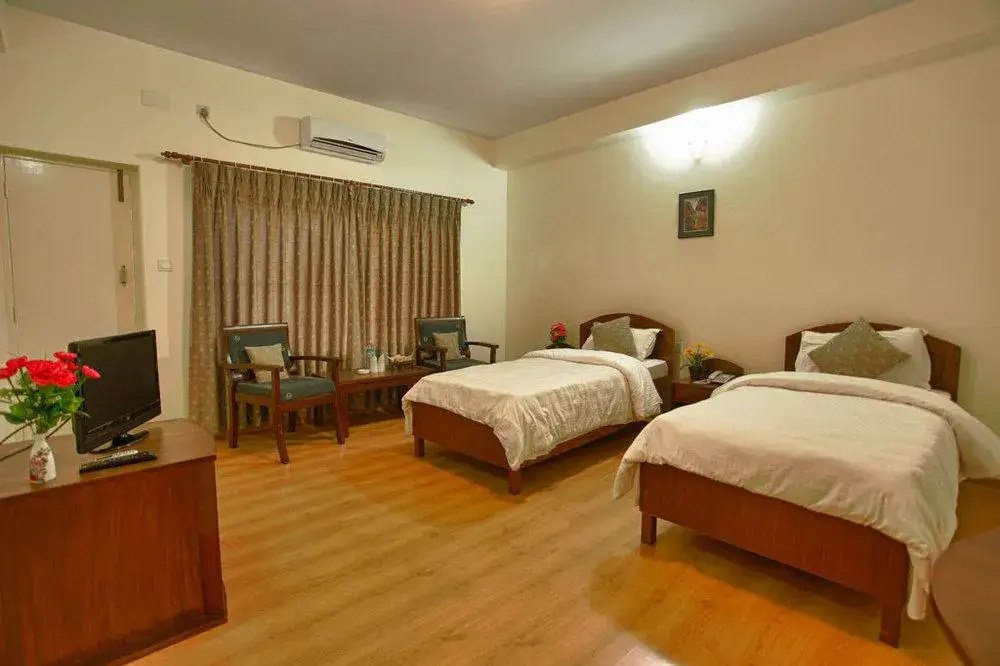 Himalayan crown lodge