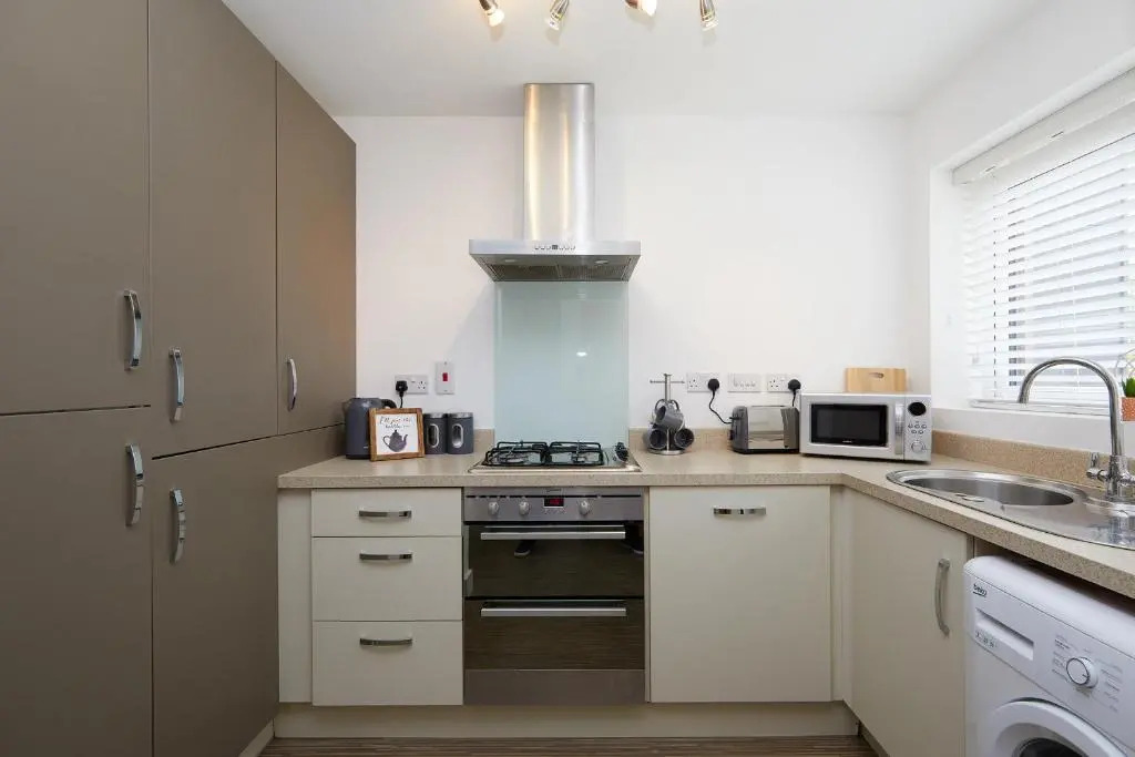 Royal Derby Hospital 2 Bed Town House