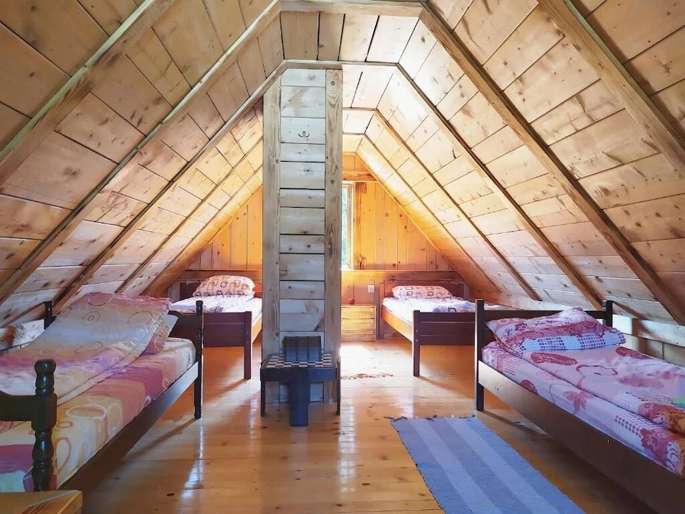 Summit Guest House & Grill