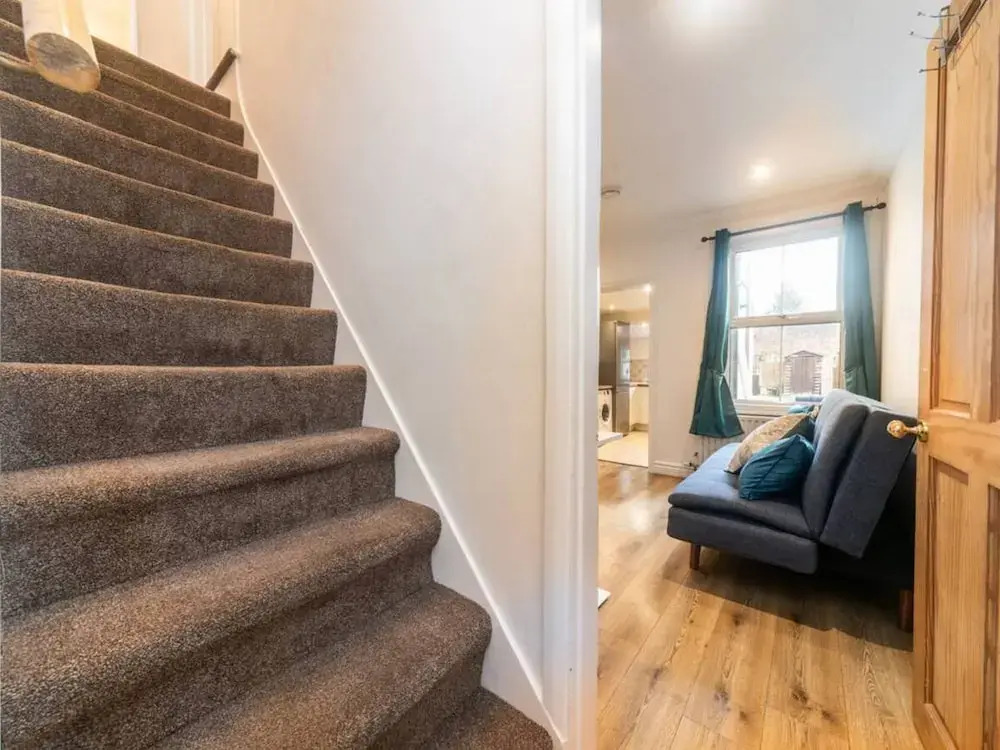 Charming Period Home Near Surbiton With Garden