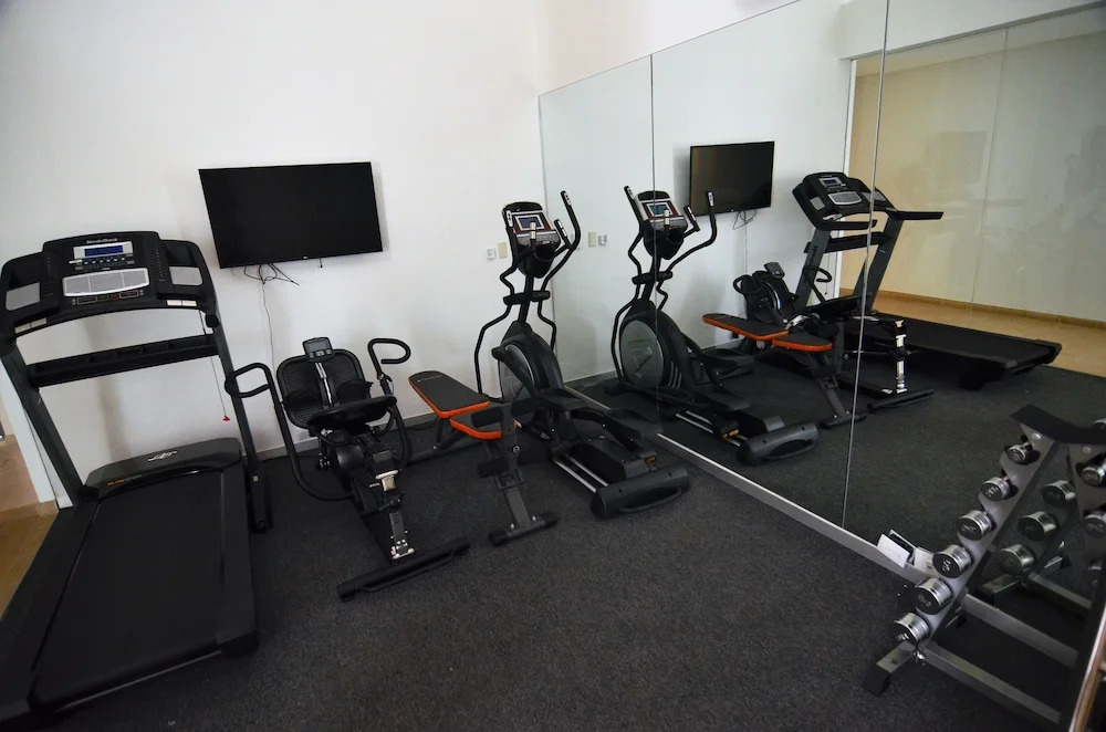 Anah Downtown condo