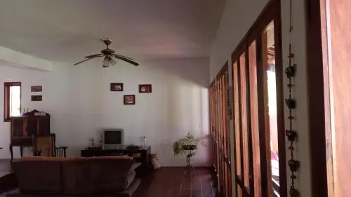 Ubatuba Surf Hostel, apenas a 60 metros da praia da Lagoinha