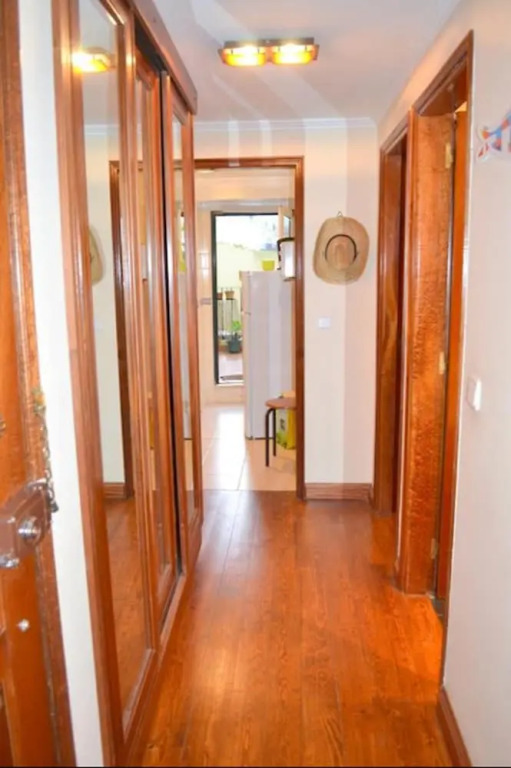 RH Veronica Terrace Apartment