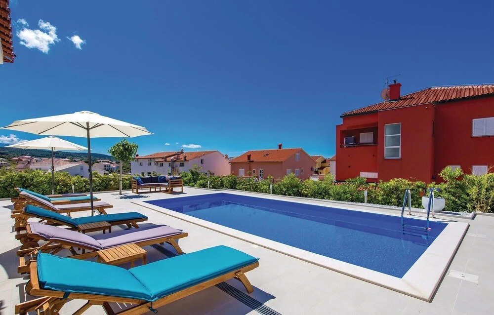 Nice Apartment in Barbat With Outdoor Swimming Pool, Wifi and 3 Bedrooms