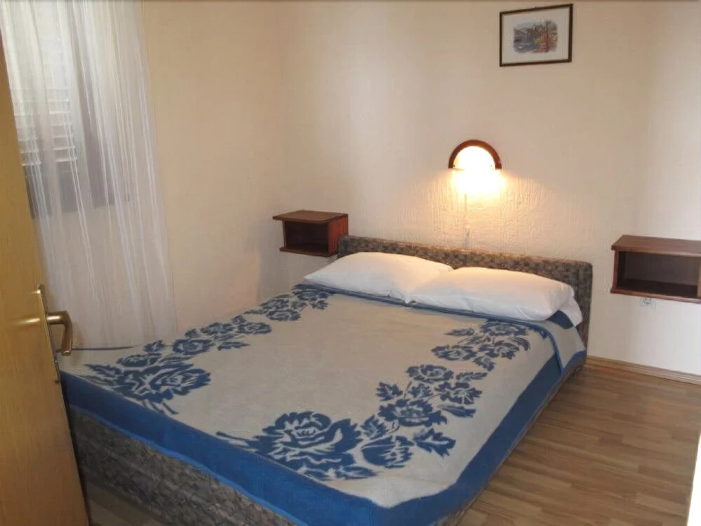 Apartments Radojka