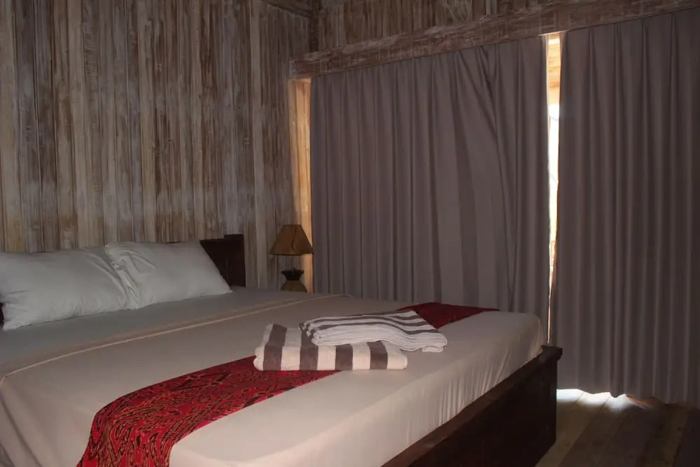 Youpy Bungalows