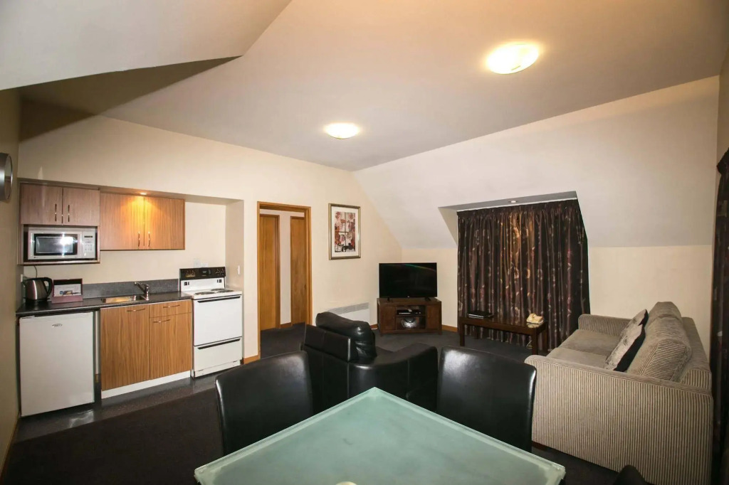 Allan Court Motel