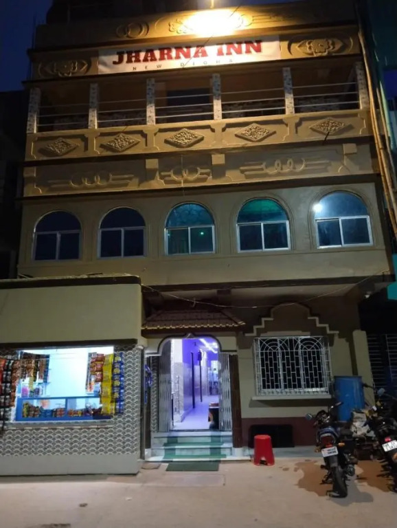 Jharna Inn