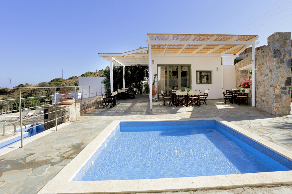 Mourtzanakis Residence - Traditional Eco Hotel in Achlada