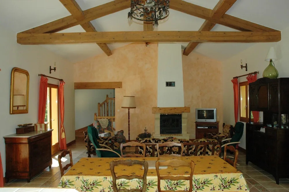 Villa with 4 Bedrooms in la Mole, with Wonderful Mountain View, Private Pool, Furnished Garden - 10 Km From the Beach