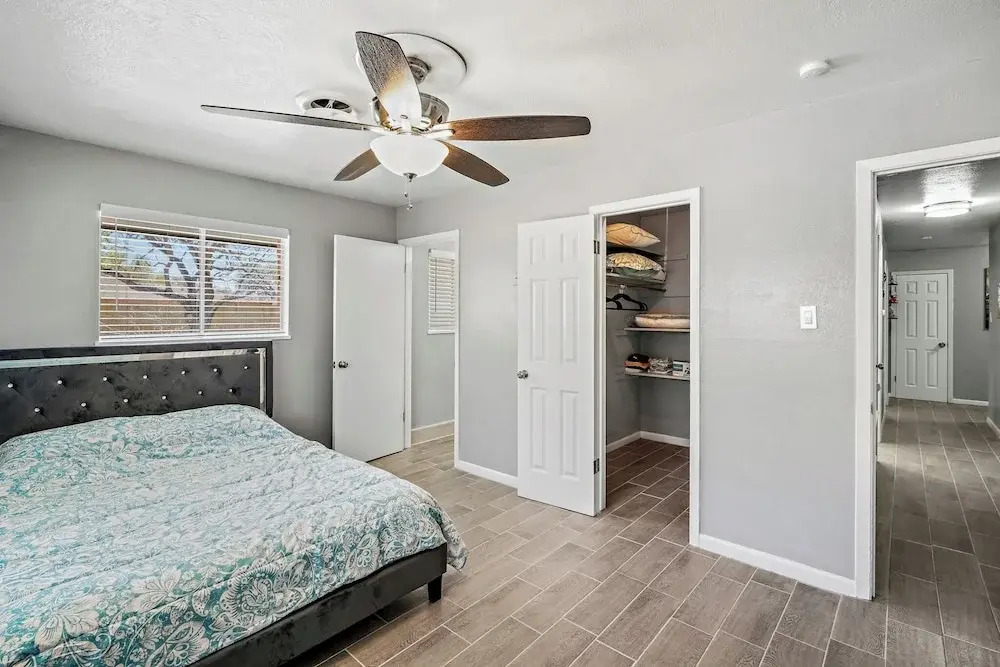 Coastal Comfort Retreat Near Beach