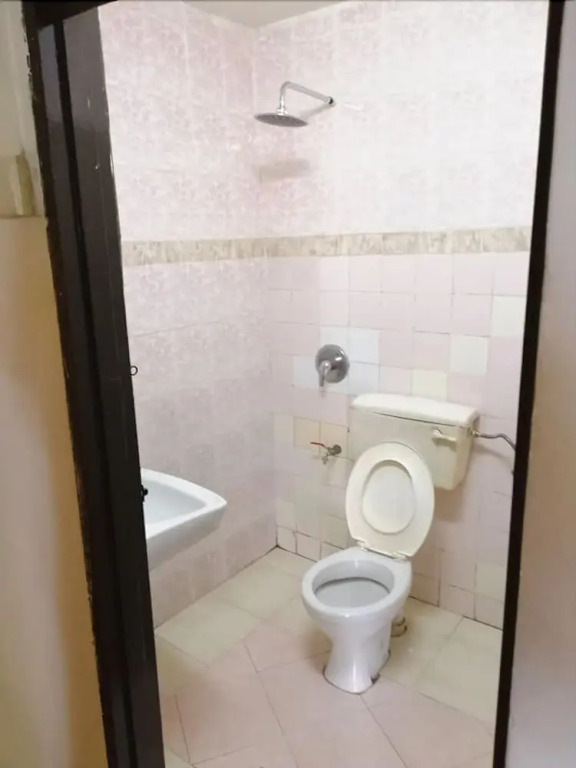 Pkb Hotel