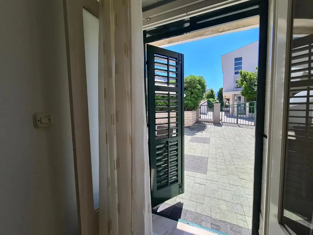 Apartments Srzic NO1