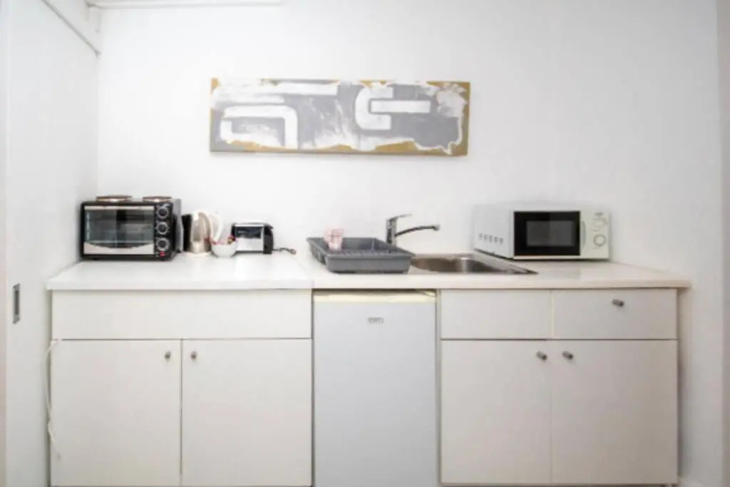 Stylish 1 bedroomed apartment in Sea Point - Caprice