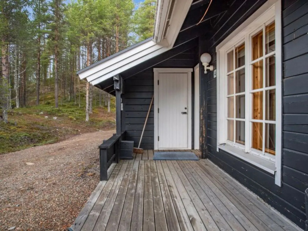 Lomaylläs h113/pistopolku 5a