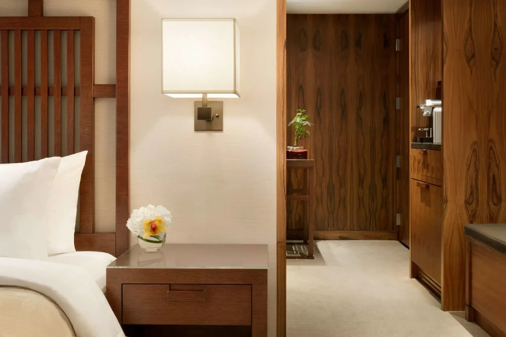 Hyatt Vancouver Downtown Alberni