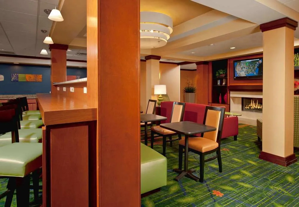 Fairfield Inn & Suites Brunswick Freeport